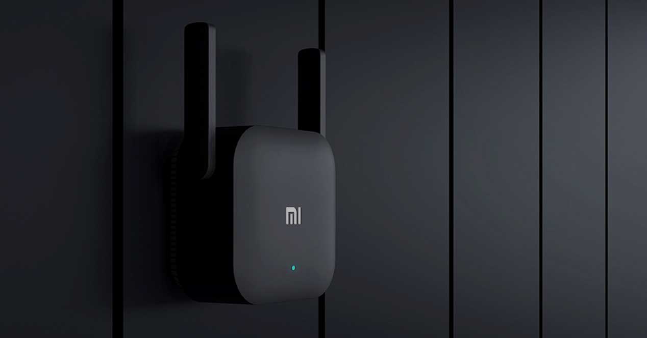 Photo of Xiaomi Mi WiFi Amplifier Pro: обзор модели